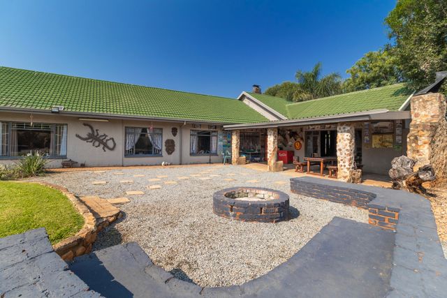 4 Bedroom Property for Sale in Schoemansville North West